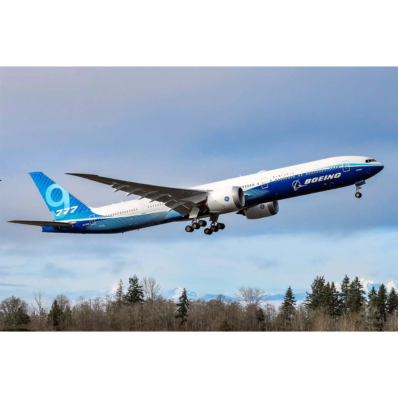 Boeing 777-9 First Flight Take Off - Small