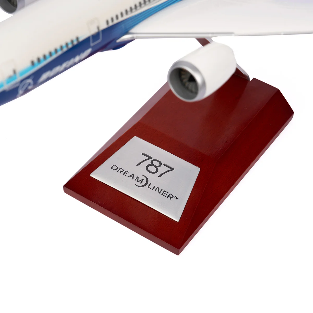 Boeing Unified 787-8 Dreamliner 1:200 Model - Image 4