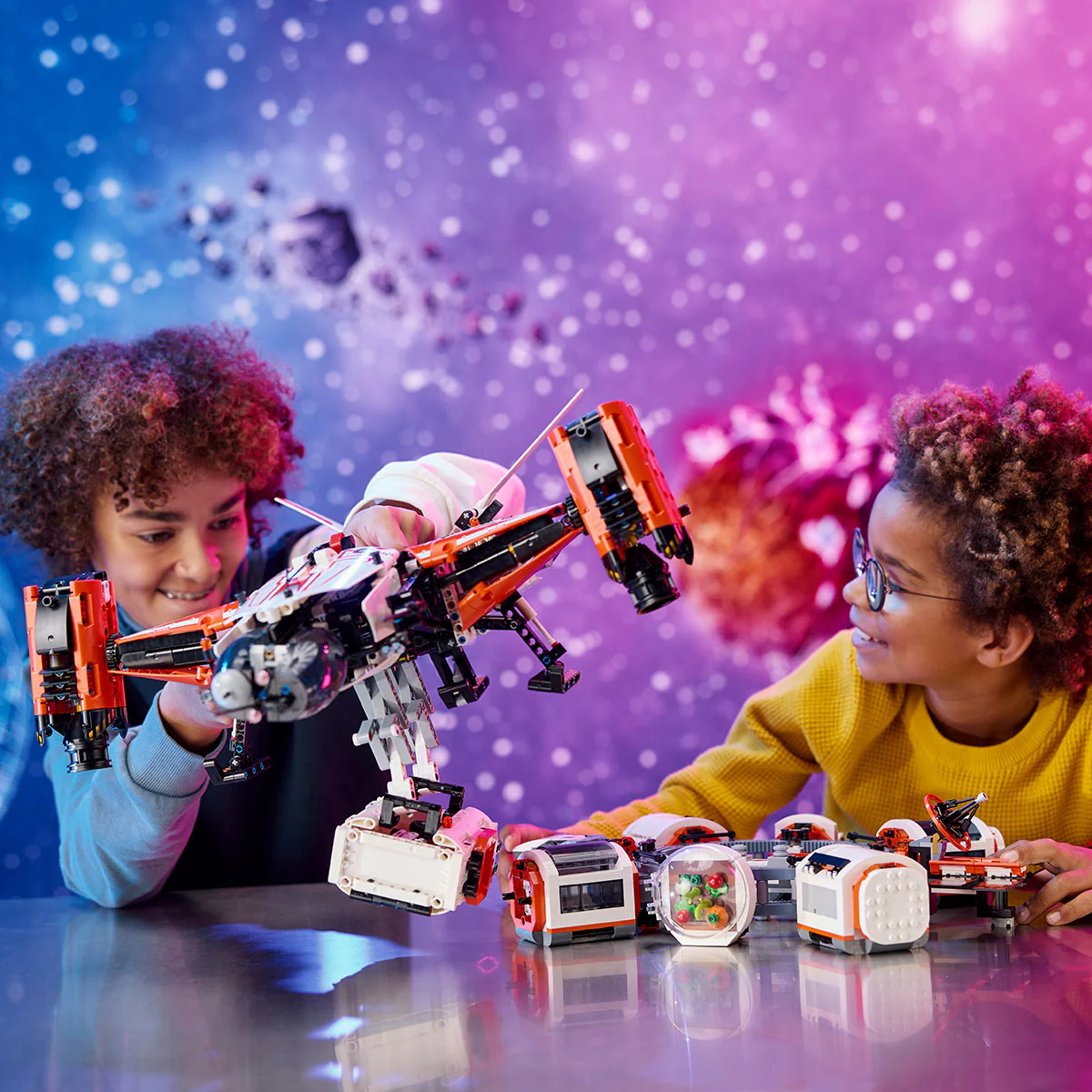 LEGO® VTOL Heavy Cargo Spaceship LT81 - Image 4