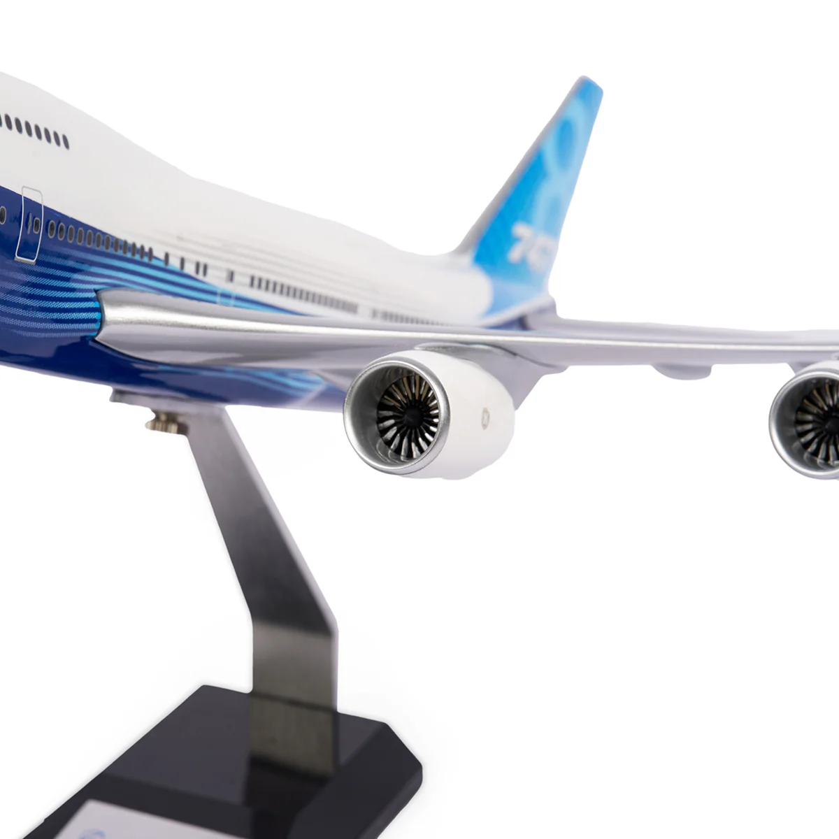Boeing Unified 747-8i 1:144 Model - Image 4